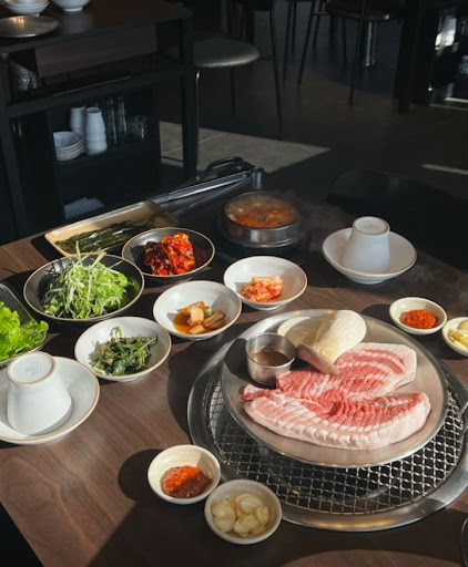 고기왕 하귀애월점의 애월흑돼지맛집 오겹살 메뉴 구성 안내